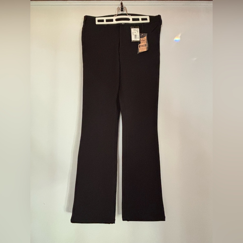 Vintage Parasuco Jet Black Low Rise Women's 4 way stretch *never worn